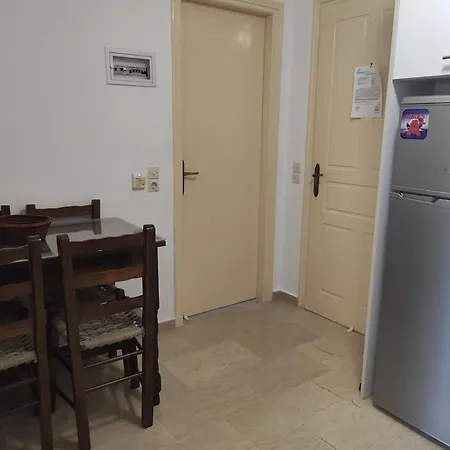 Angela Aparthotel